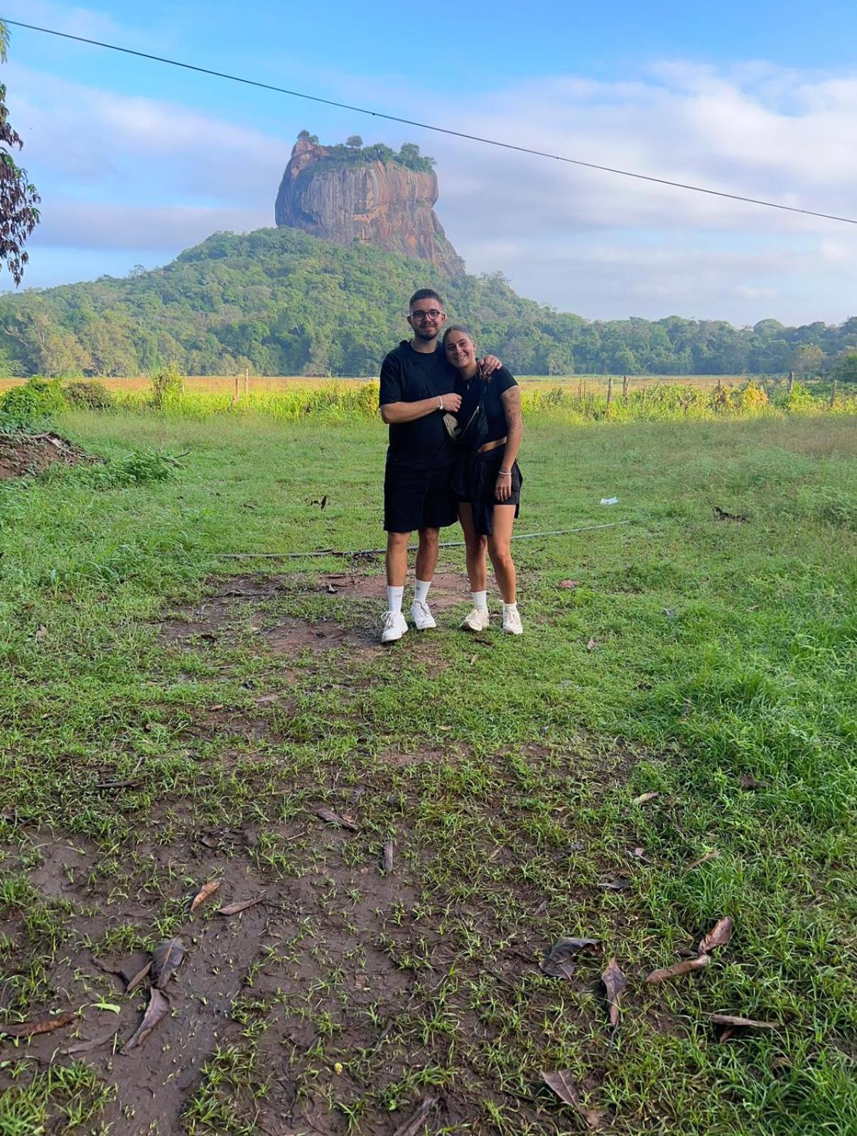 Jungle Eco Lodge & Safari Сигирия Екстериор снимка