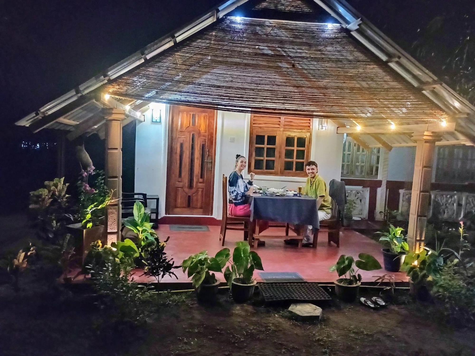 Jungle Eco Lodge & Safari Сигирия Стая снимка